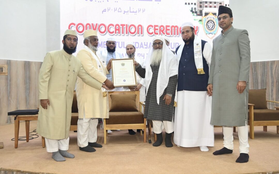 Dr. Muniri Atiqur Rehman Urges Convocation Students of Jamea Tul Hidaya, Jaipur to Serve Society with Dedication