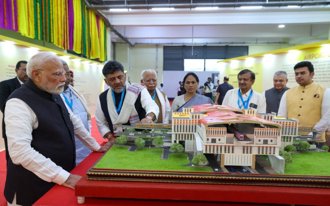PM Modi Inaugurates Bengaluru Metro Yellow Line, Lays Foundation for Phase-3 and flagged off three Vande Bharat Express Trains